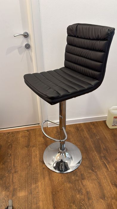 Scaun bar CB S-63 – Negru, metal cromat