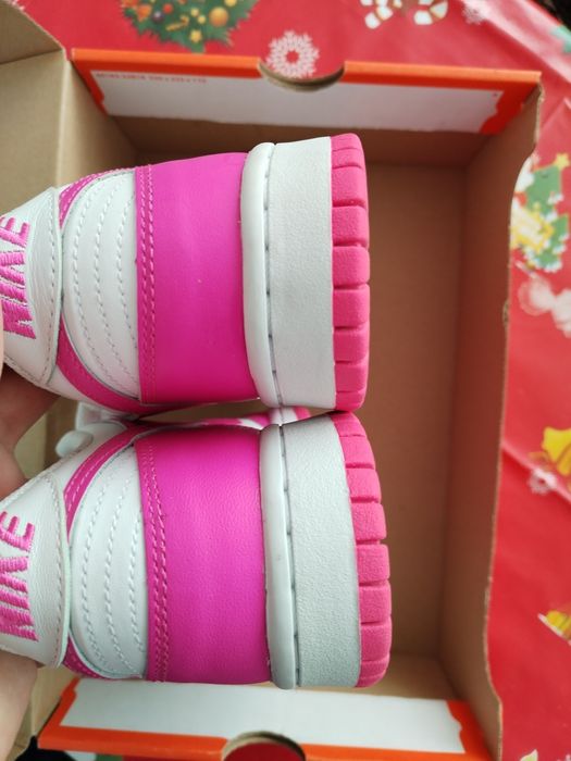 Adidasi Nike dunk low noi mărimea 39