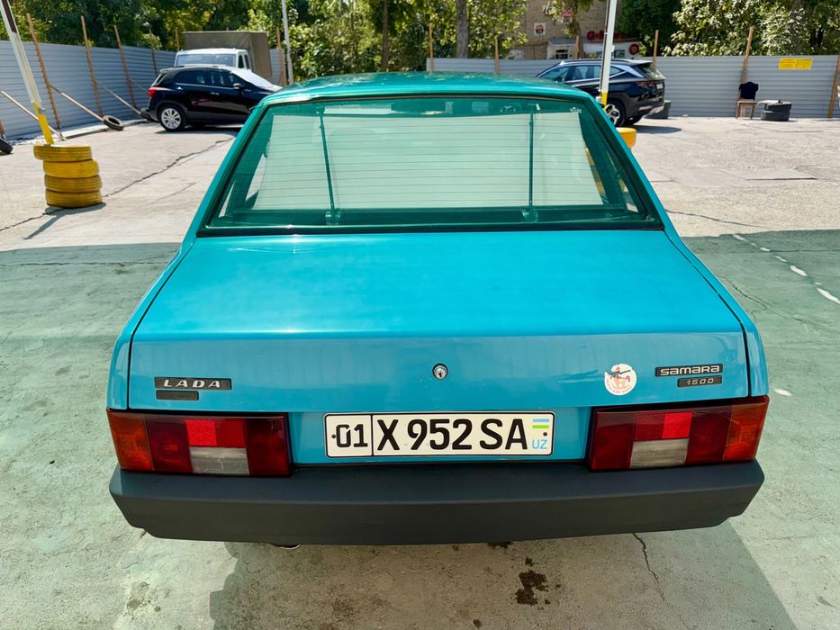 Автомобиль Ваз 21099
