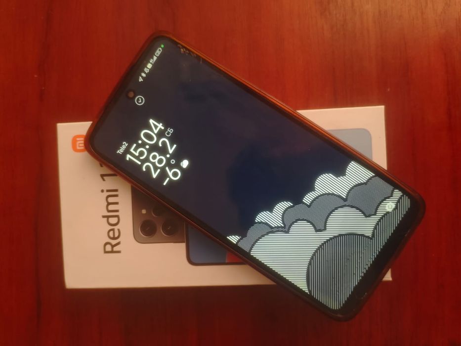 Продам Redmi 12 (8/256 ГБ)