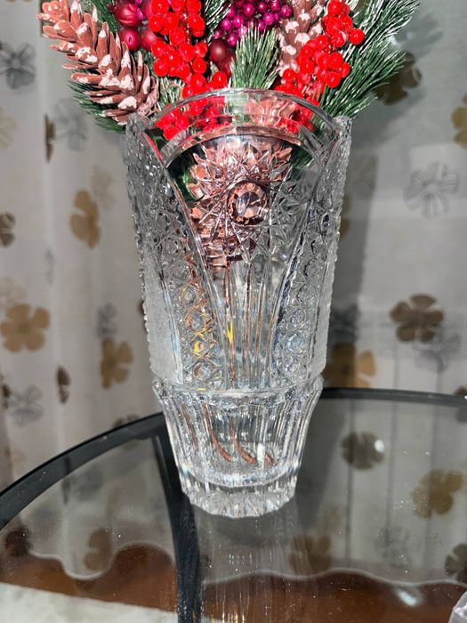 Ваза хрустальная