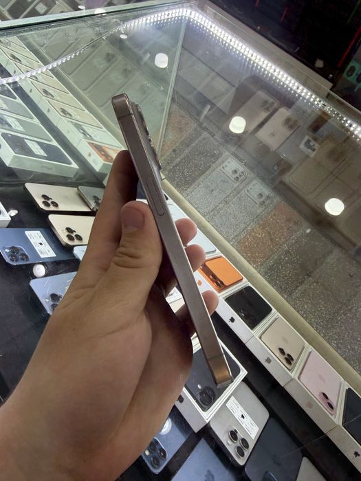 Iphone 15 pro 256GB 87%