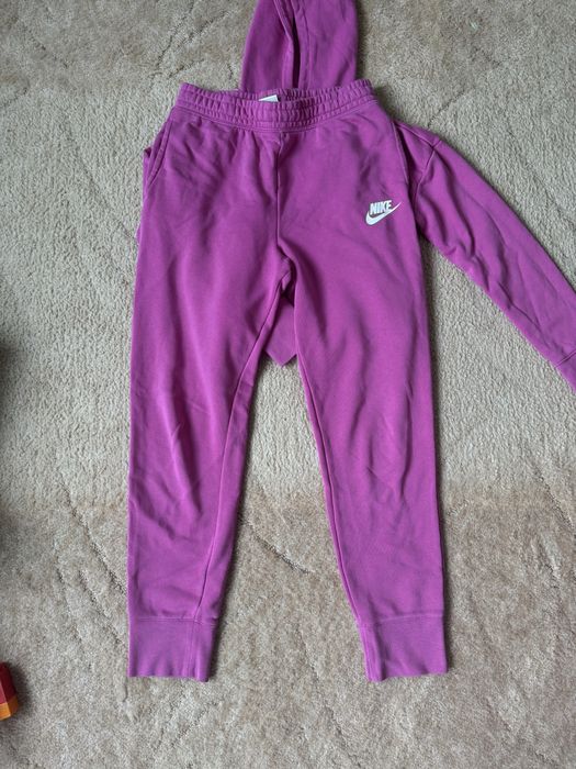 Дамски оригинален екип Nike