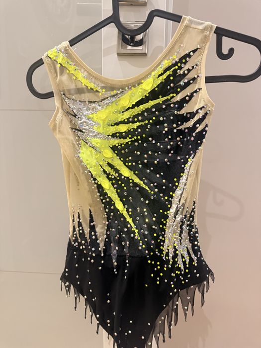 Трико за художествена гимнастика