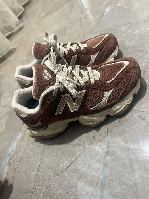 New Balance 9060