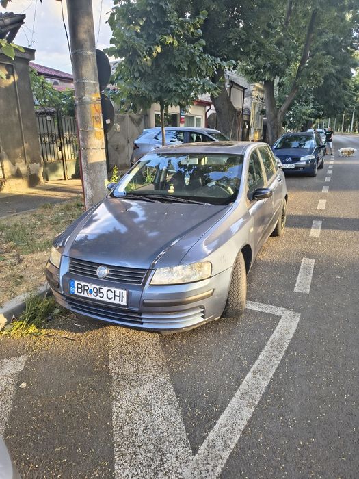 Vând fiat stilo 16 benzina an 2002