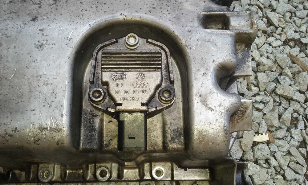 Chiuloasa si baie ulei polo cross