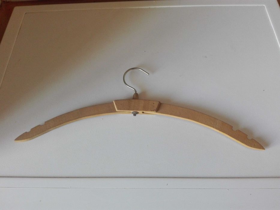 За вашата механа - съдове,свещник,свредла,ножици,чепкало за вълна.