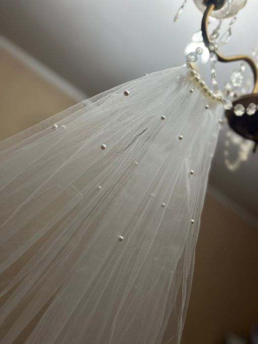 Свадебный букет и фата