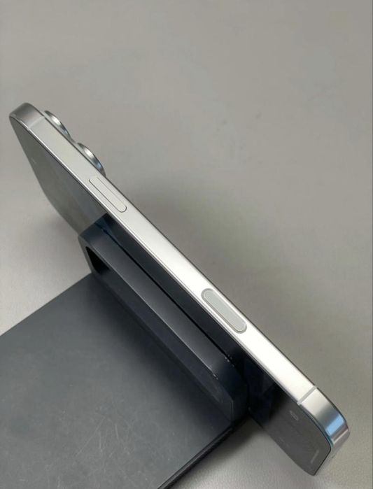 iphone16pro max 256gb 95%