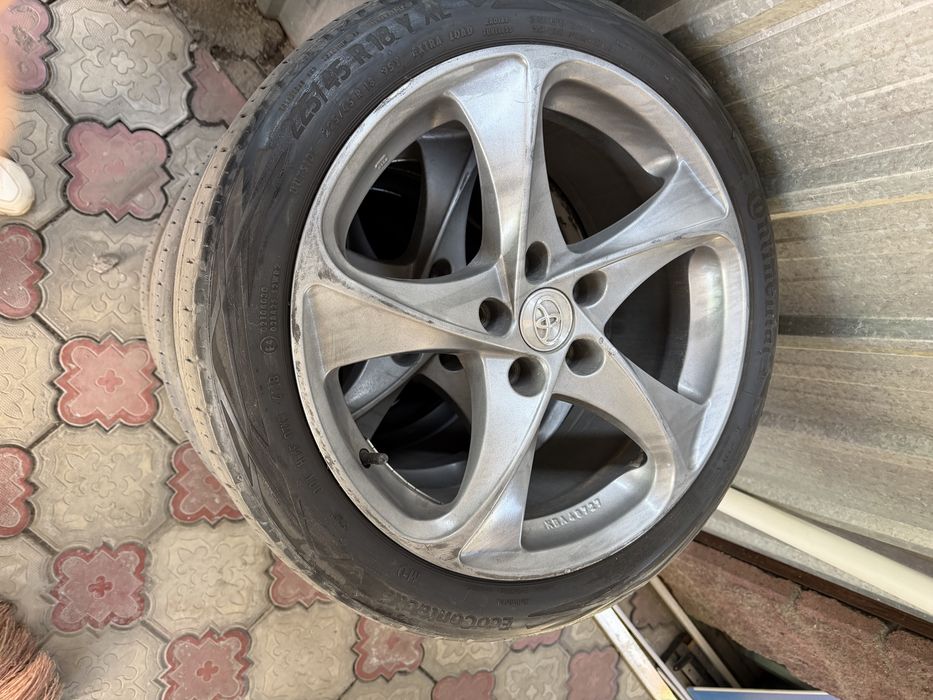 Продам колеса оригинал, диски 18 размера, красивые б/у