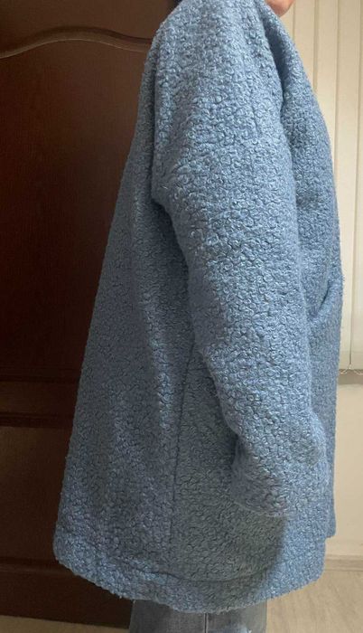 Спортно -елегантна жилетка от букле