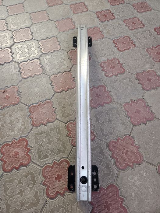 Отбойник задний  Q7