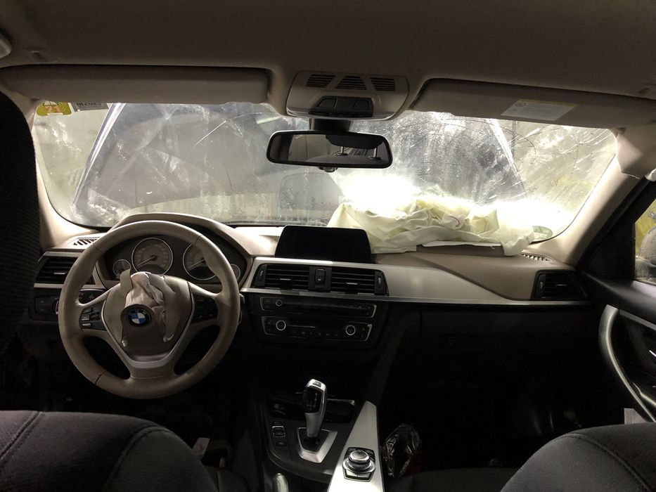 Bmw F30 320d 184hp НА ЧАСТИ ( бмв Ф30 320д 184 коня )