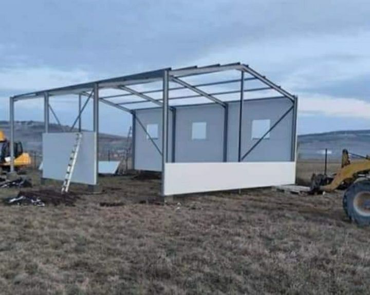 Vand hala metalica 10 X 10