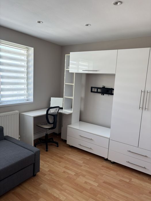 Vand apartament 2 camere