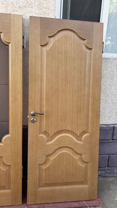 СРОЧНО продам двери