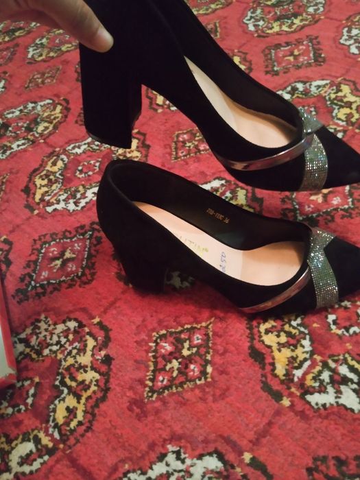 Vecherniy tufli yangi