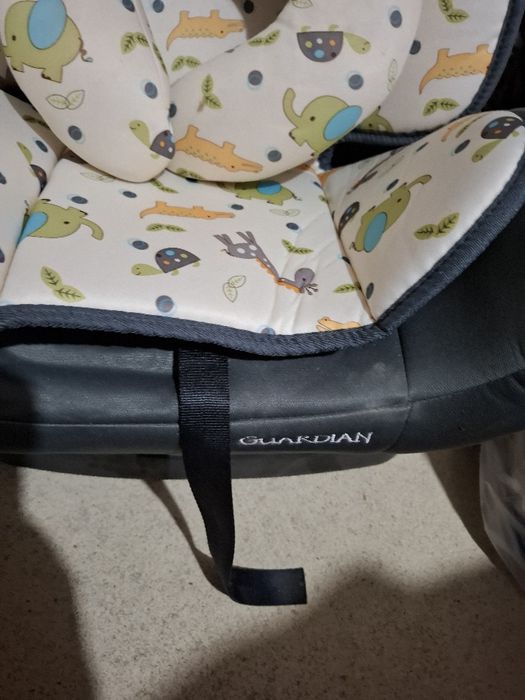 Стол за кола на moni