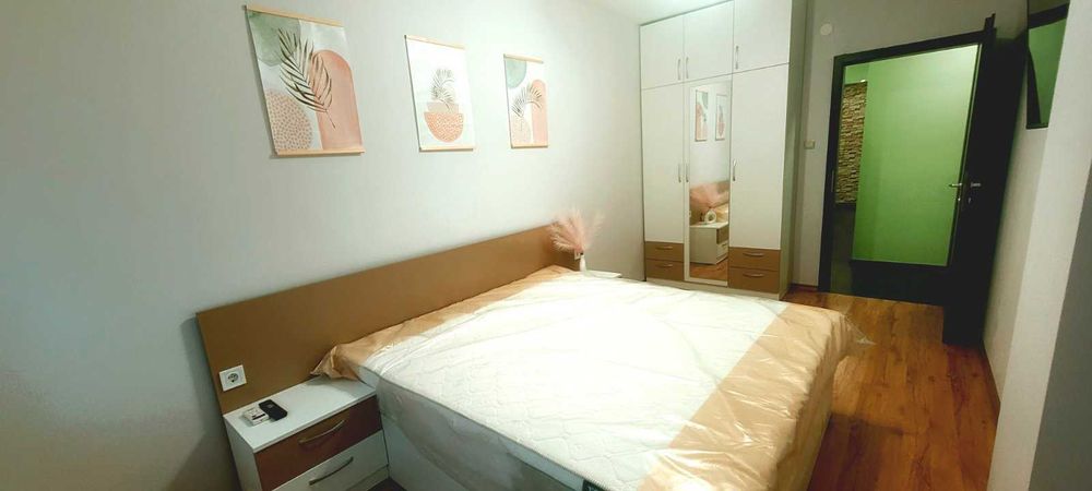 Дава се под наем Тристаен апартамент в Стара Загора, Център - 120 кв.м за 459 € - Снимка #13