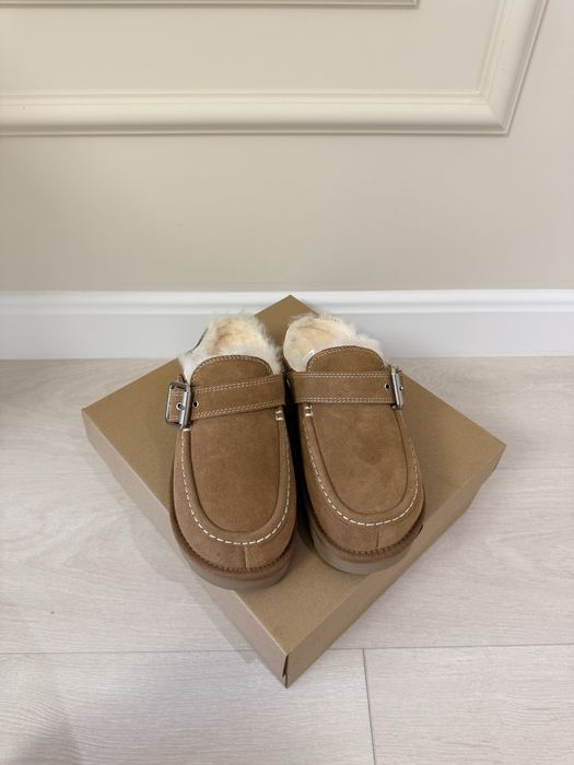 UGG Evelina Goldenstar Clogs