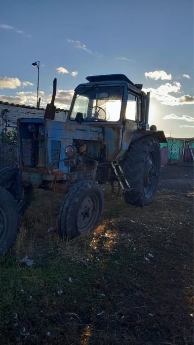Продам трактор 80