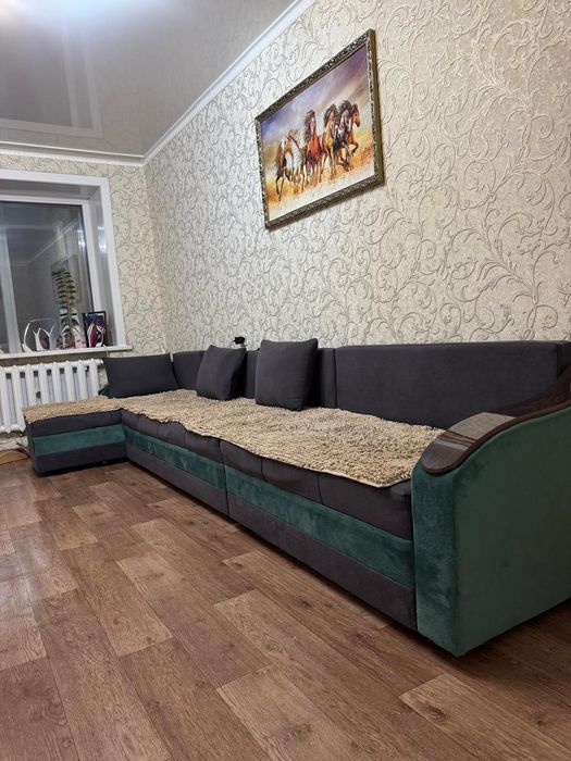 Продам угловой Диван