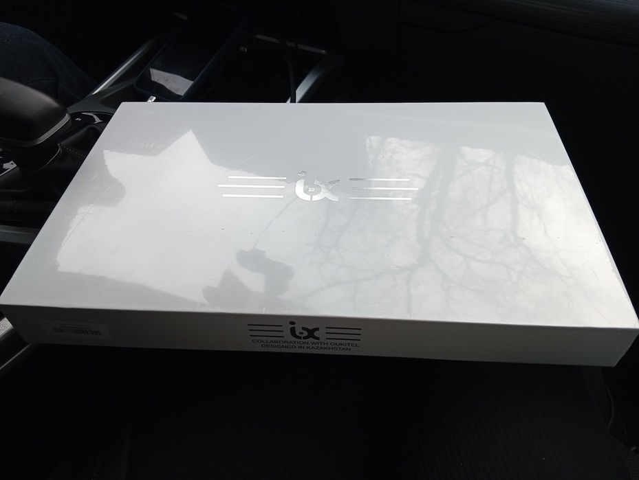 Продам планшет  70000