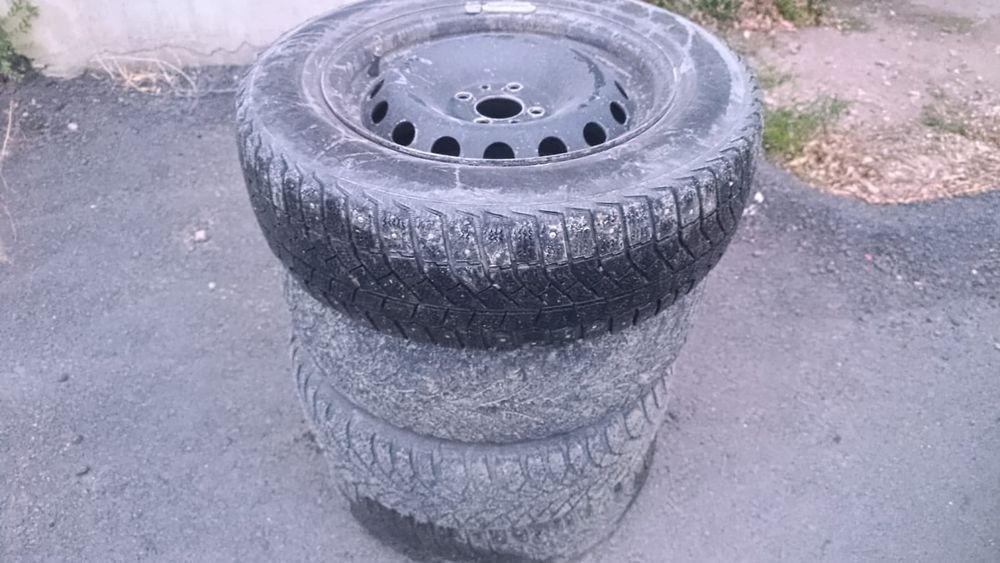 Продам шины с дисками