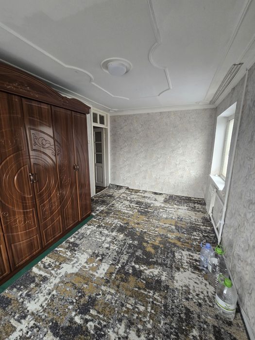 Аренда 2 хона 3 этаж микрорайон бозорча ёнида