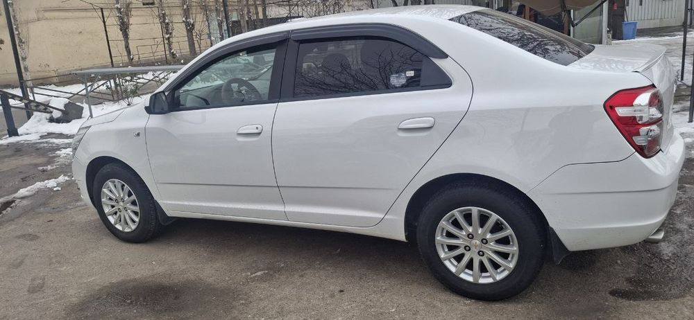 Насия савдога берилади