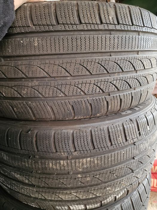 Cauciucuri 245/45 R18