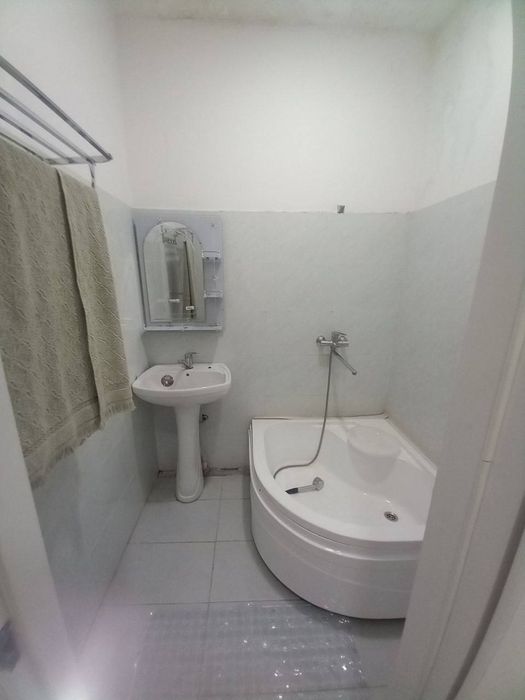Ijaraga beriladi, oilaga yoki tartibli insonlarga kvartira ijara