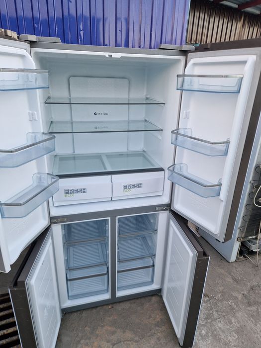 Продам холодильник " MIDEA" Бесплатно доставка