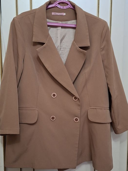 Женский пиджак большого размера