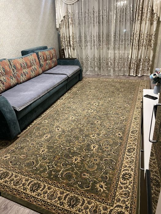 Продам ковер 1.5 миллионик