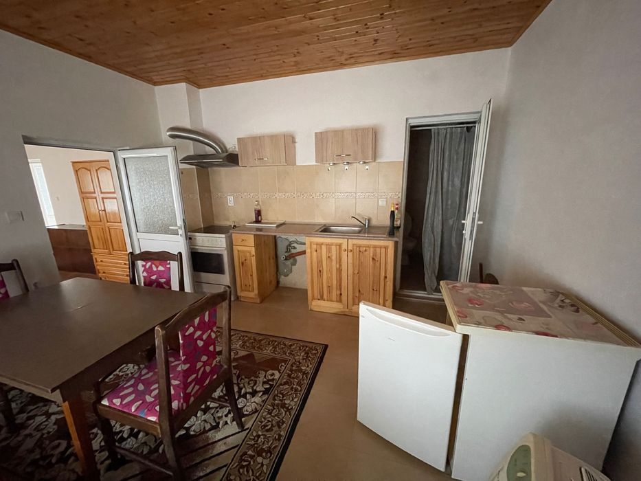 Продава се Къща в Каварна - 410 кв.м за 610 €/кв.м - Снимка #8