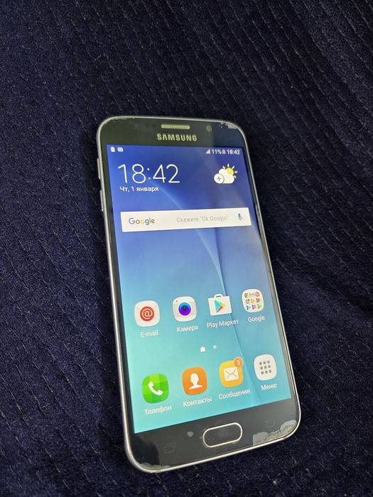 Samsung S6.  32gb
