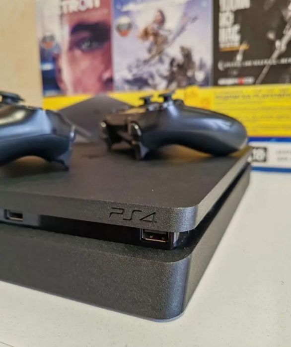 PlayStation 4 slim 500gb