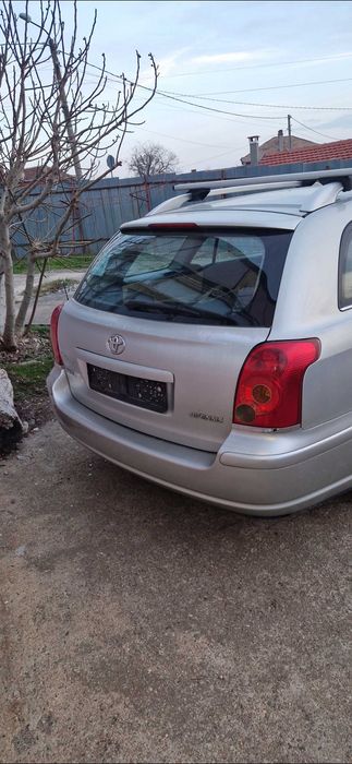 Тойота Авенсис  Toyota Avensis 2003г. 1800куб.  129кс. БЕНЗИН НА ЧАСТИ