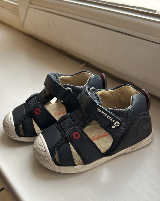 Босоножки, сандали. Детская обувь