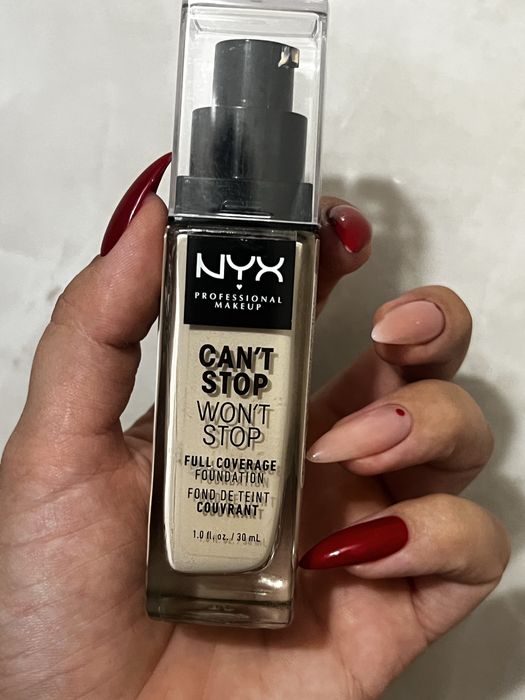 Тональный крем NYX