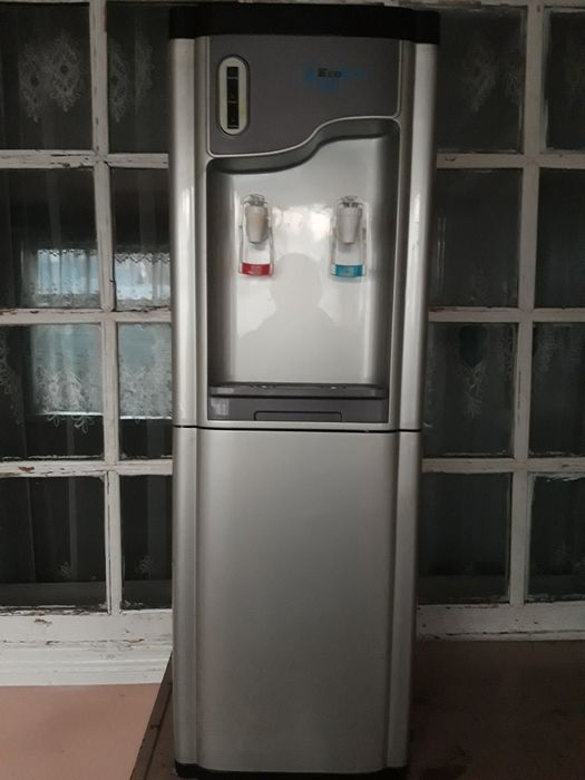 Диспенцер , кулер