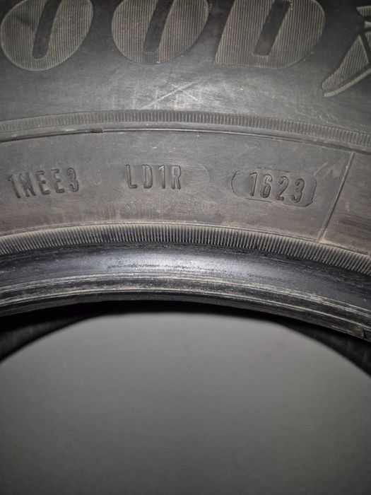 Зимни гуми GOODYEAR 215/65R17 103V