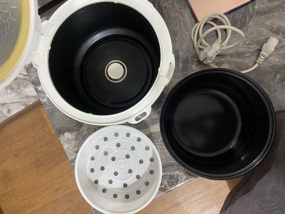 Мультиварка redmond RMC-M12