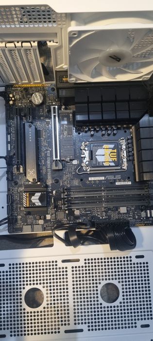 Kit i5 14600K + ASUS TUF GAMING B760M-PLUS D4