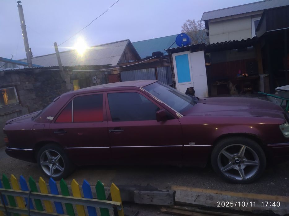 Продам мерс w124