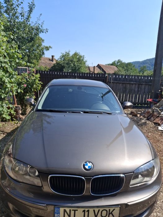 Vând BMW seria 1 an 2008 1,6 i 2700 euro
