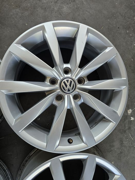 17 цола оригинални джанти за VW-SKODA-AUDI-SEAT Модел-Dijon 2020г.