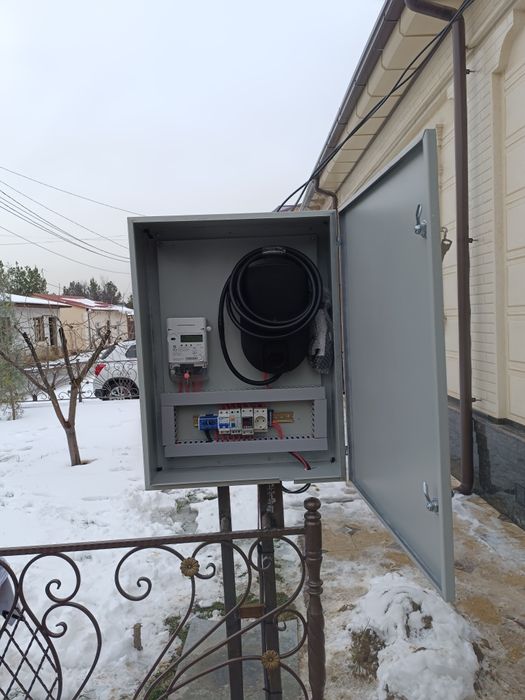 Установка зарядное станций для Электромобилей